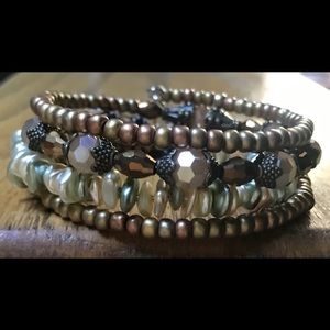 This is a 4 wrap memory wire bracelet.